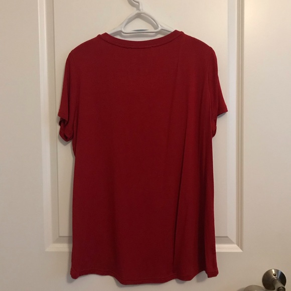 Woman’s top - Picture 2 of 5